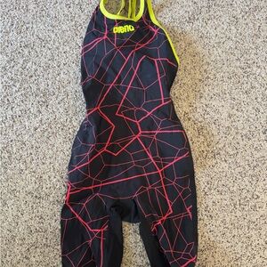 Arena Powerskin Carbon Air Tech Suit - Black and Red
